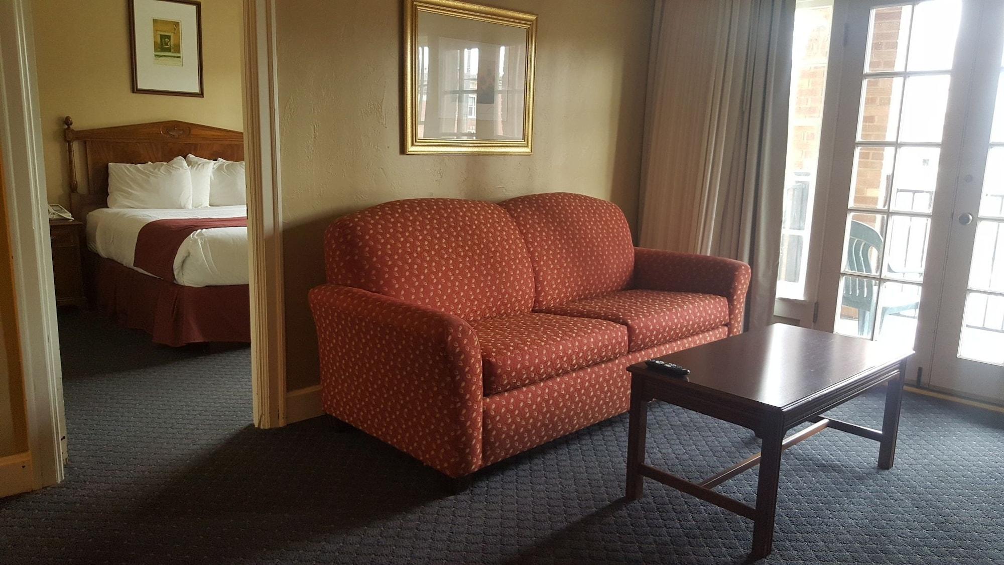 Senate Suites Extended Stay Hotel Topeka Esterno foto